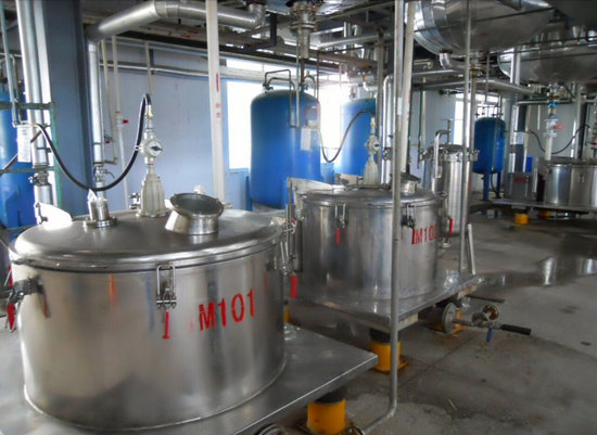 This is a room for the production of oil-based substances and requiring a multi-stage sterilization system.